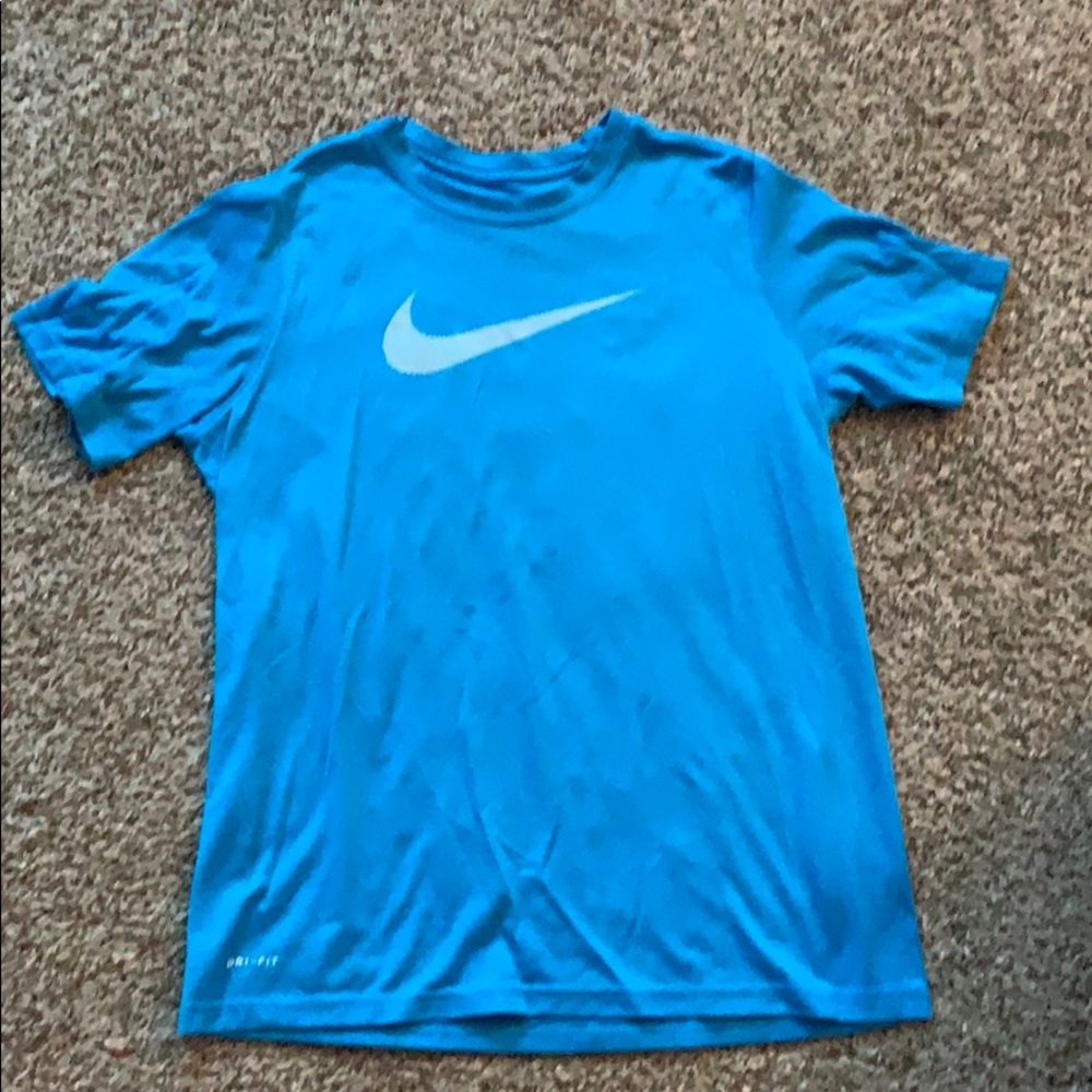 Boys Nike Dri fit tee